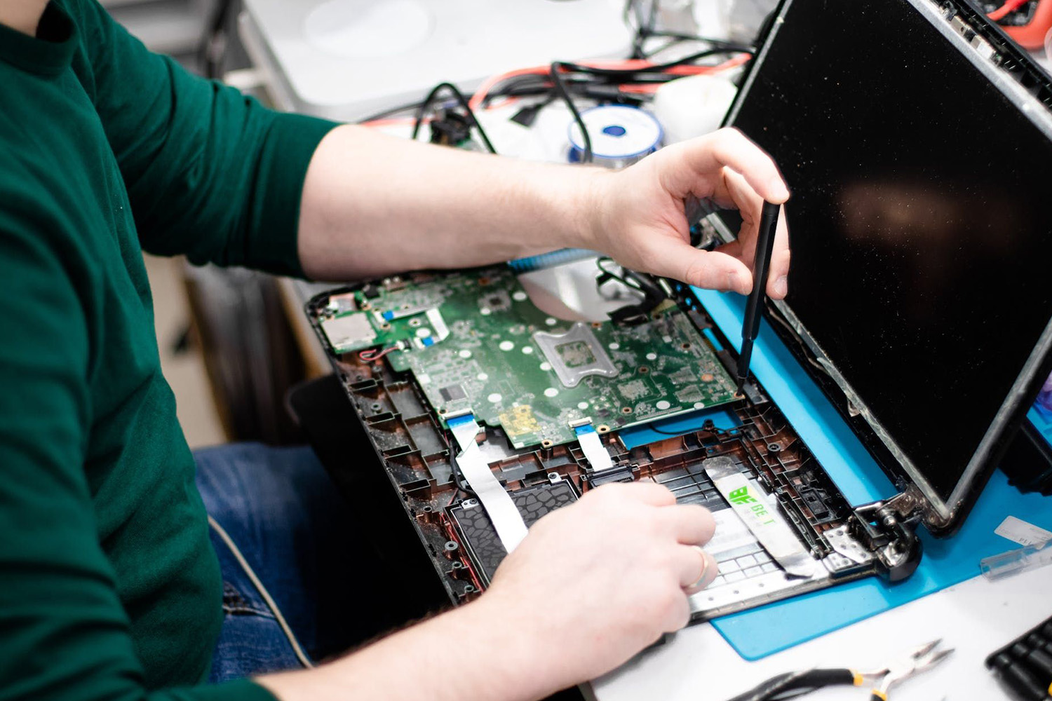 The Ultimate Guide to Maintaining Your Refurbished Laptop